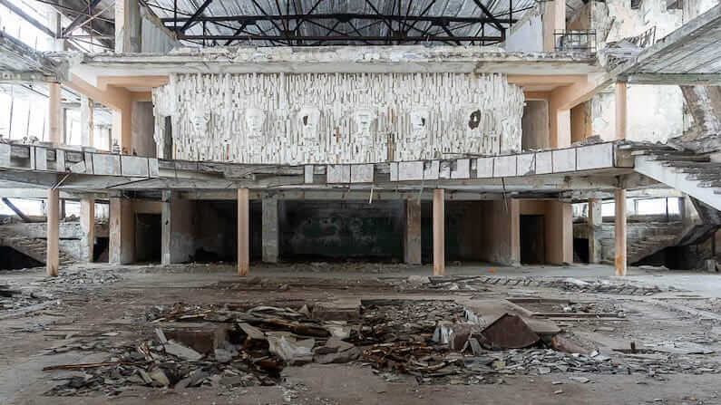 Abandoned Armenia: The former Palace of Culture in Jermuk