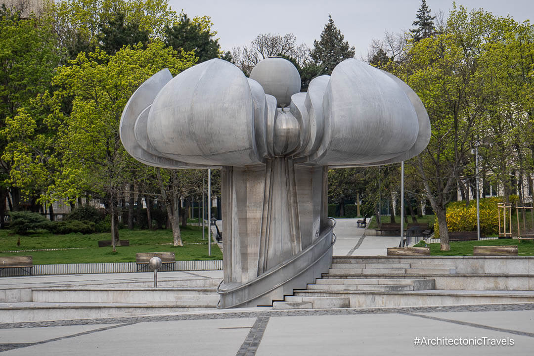 Druzba Fountain (Freedom Square) Bratislava Slovakia APR25-3